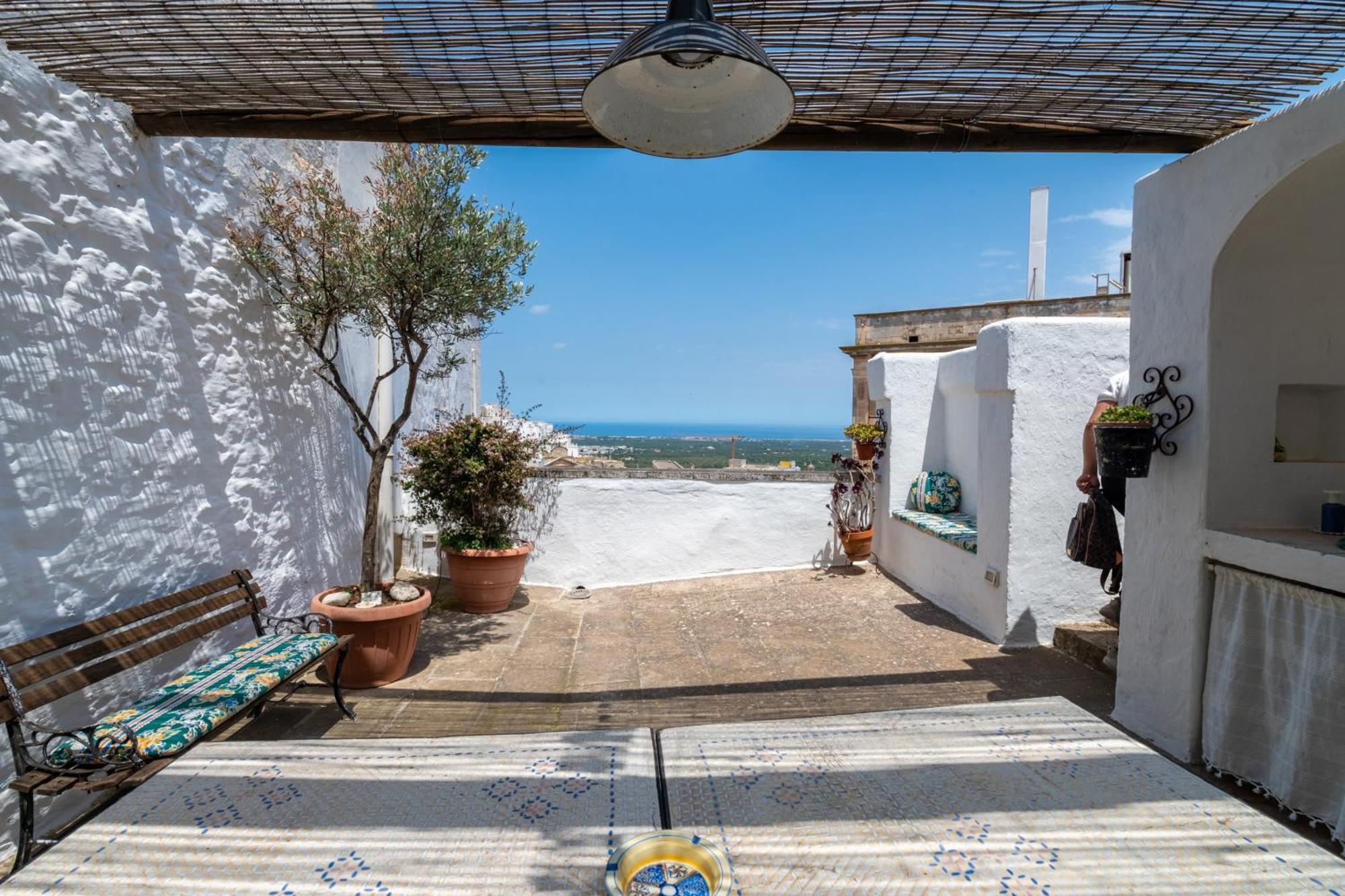 Sant Oronzo Palace Ostuni Rum bild